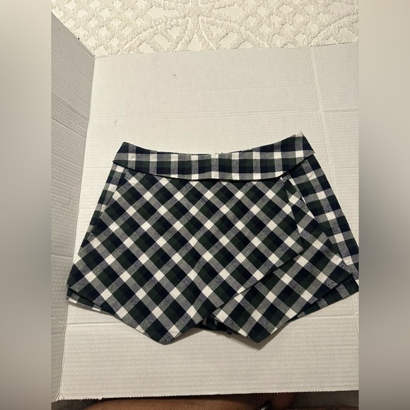 Umgee Black and White Checkered Skort - Picture 1 of 7